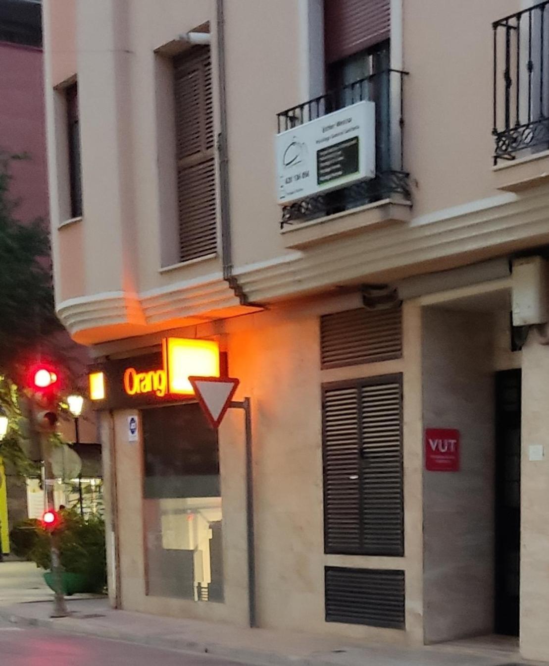 Апартаменти Luz De La Avenida Томельйосо Екстер'єр фото